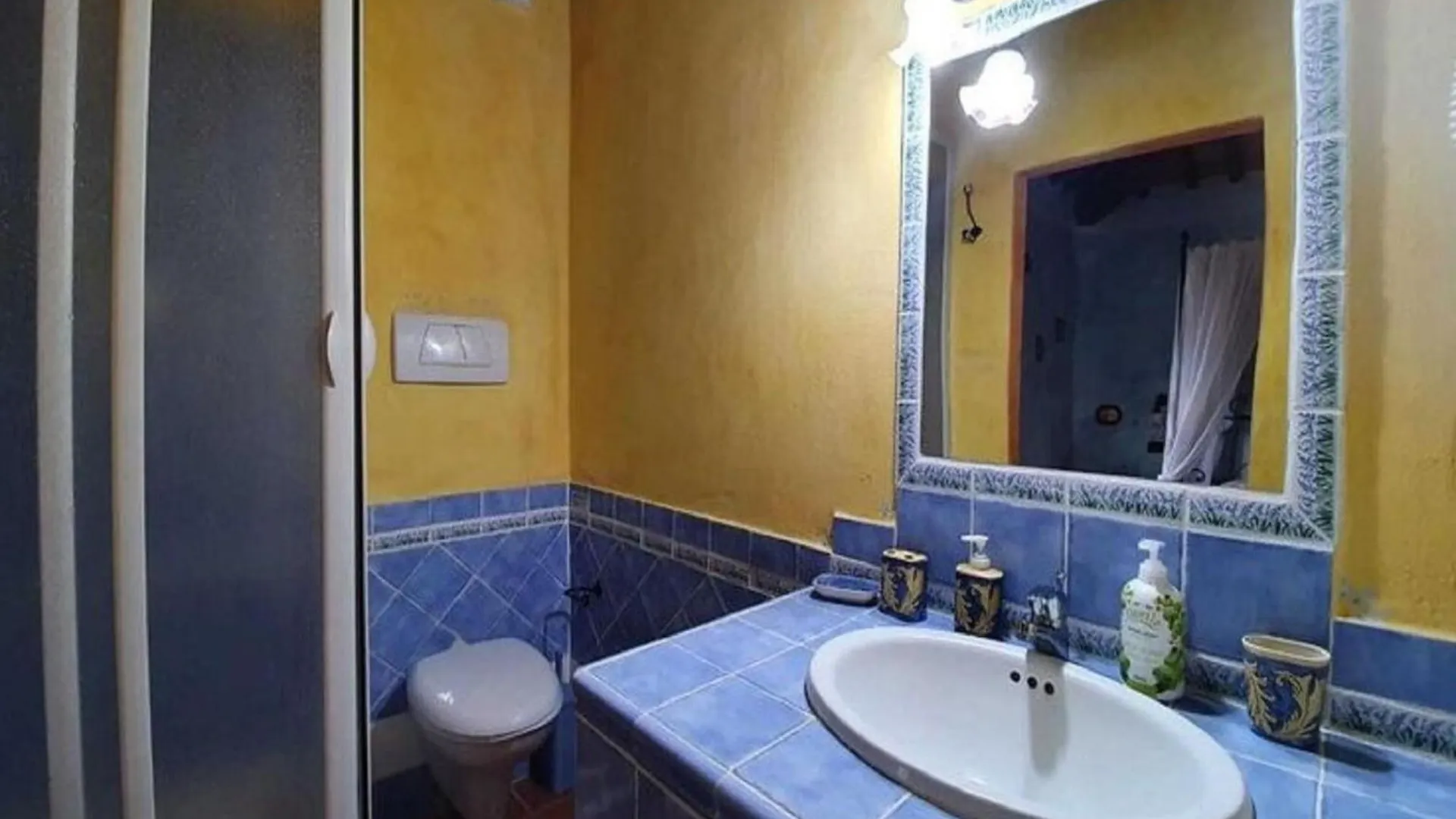 Pleasant Holiday Home In Seggiano With Private Terrace