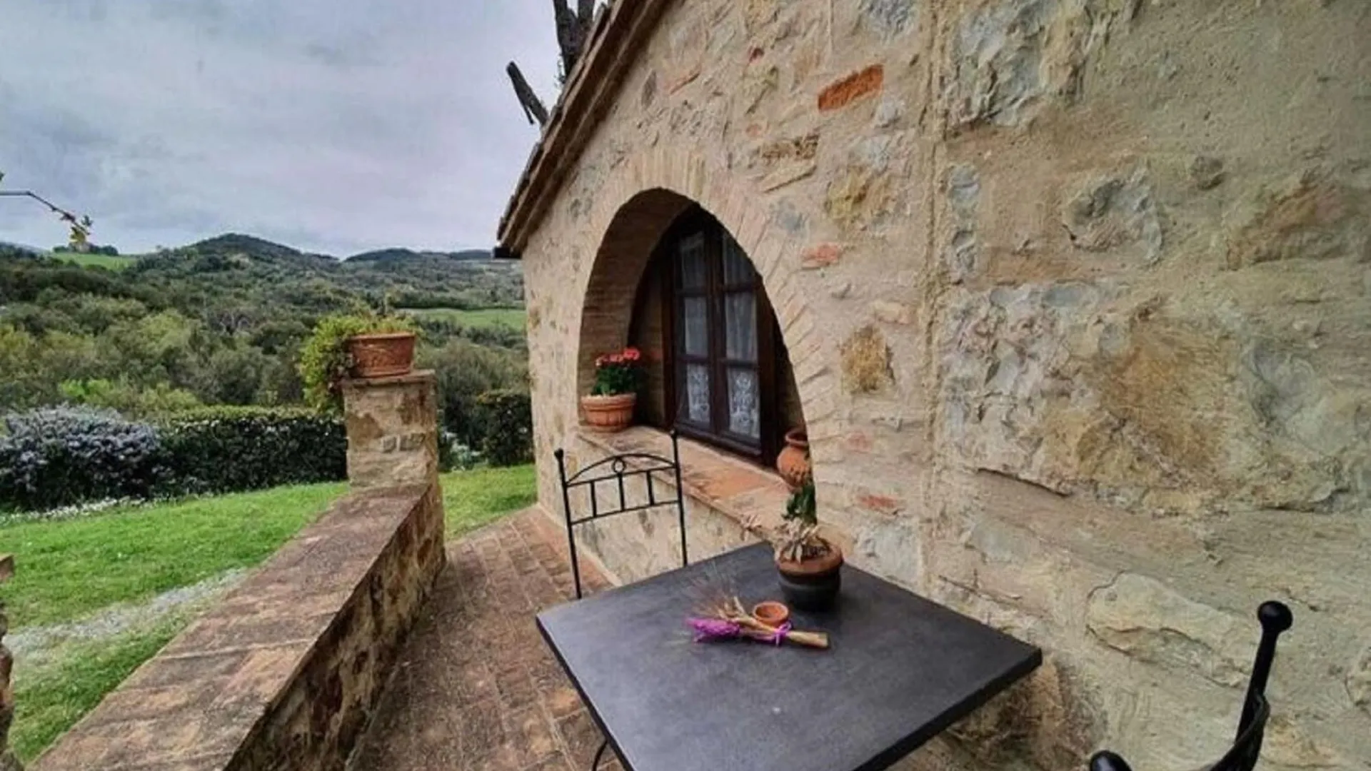 Pleasant Holiday Home In Seggiano With Private Terrace 0*,