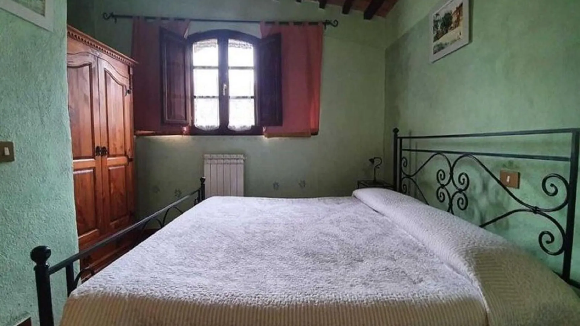 Pleasant Holiday Home In Seggiano With Private Terrace 0*,  Italy